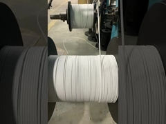 나비 모양의 광 케이블 도입