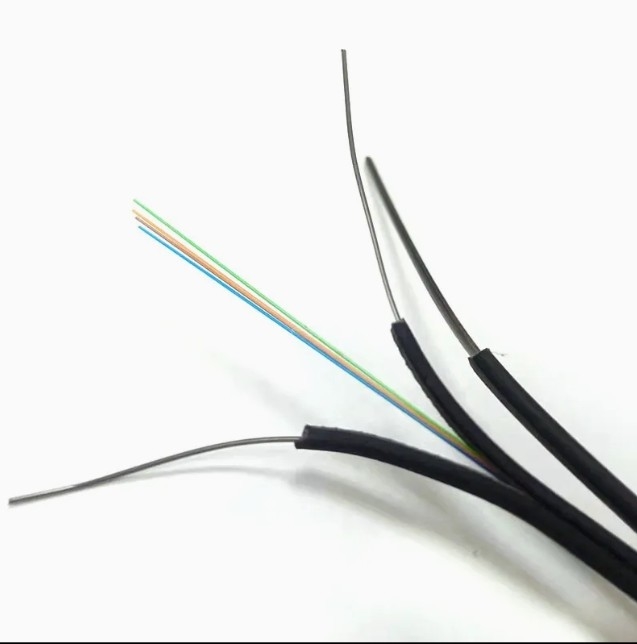 오브 모양 자부지 FTTH 드롭 케이블 전화 통신용 4 코어